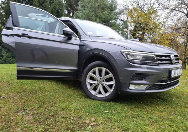 Volkswagen Tiguan cena 94200 przebieg: 154000, rok produkcji 2017 z Miłakowo małe 562
